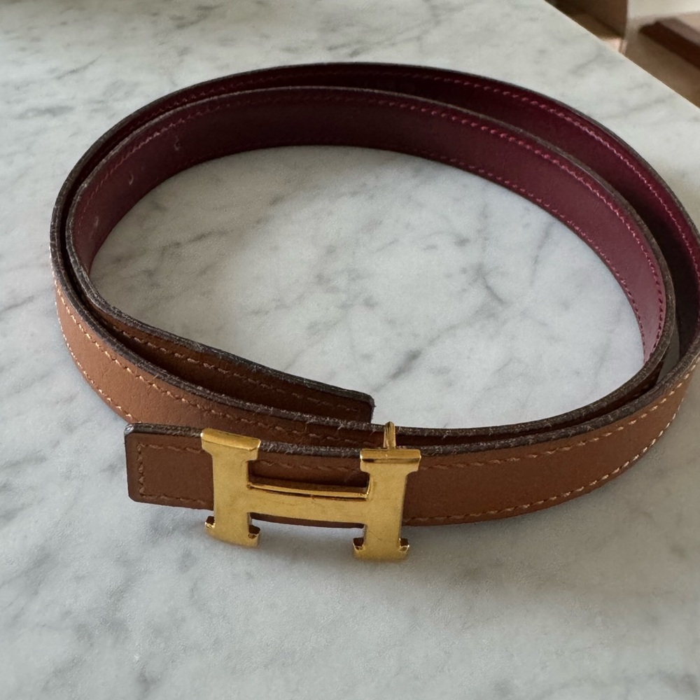 Mini Constance Hermes belt with gold hardware in Rouge/Gold calfskin leather